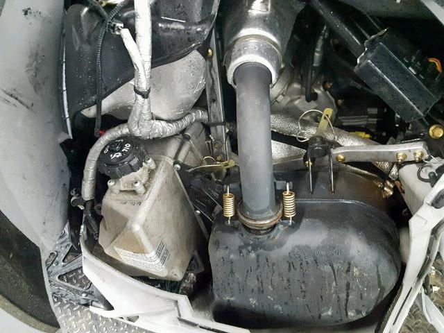 4UF18SNW9JT115775 - 2018 ARCT ZR 6000 GRAY photo 5