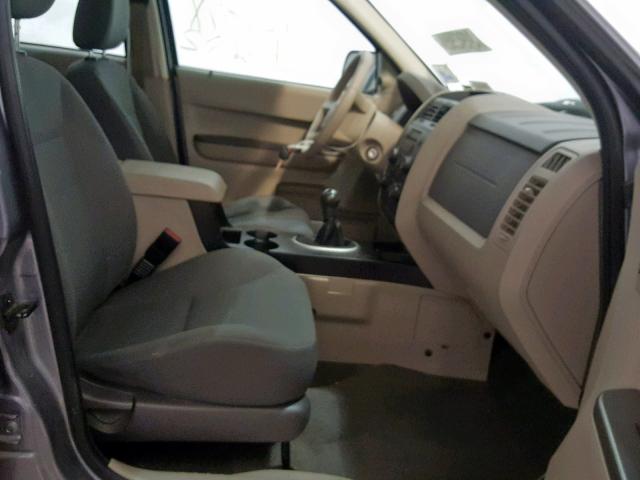 1FMCU02Z48KA05632 - 2008 FORD ESCAPE XLS GRAY photo 5