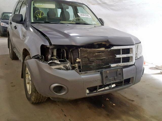 1FMCU02Z48KA05632 - 2008 FORD ESCAPE XLS GRAY photo 9