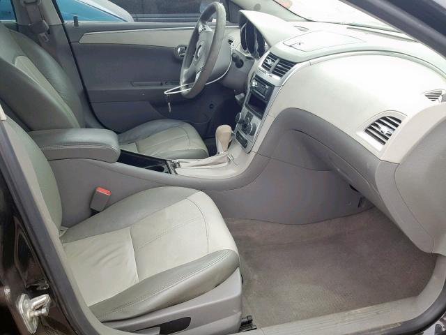 1G1ZC5E0XCF160384 - 2012 CHEVROLET MALIBU 1LT 黑色 照片 5