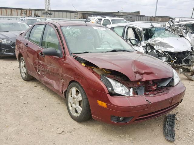 1FAHP34N66W121665 - 2006 FORD FOCUS ZX4 MAROON photo 1