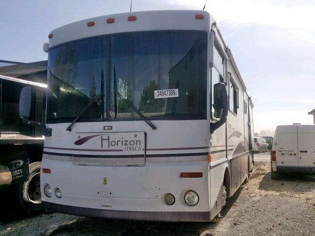 70P88B244113 - 2001 ITAS MOTORHOME WHITE photo 2