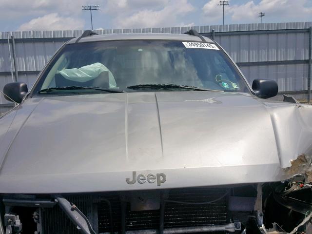 1J4GW58N42C116548 - 2002 JEEP GRAND CHER GRAY photo 7