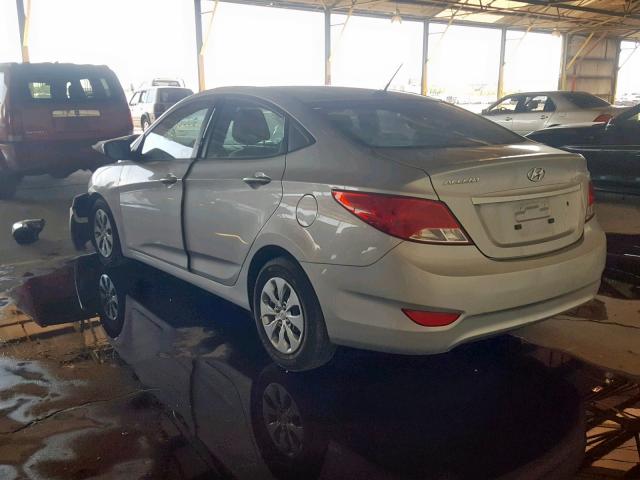 KMHCT4AE4GU105130 - 2016 HYUNDAI ACCENT SE SILVER photo 3