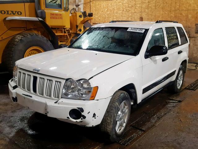 1J4GR48K25C541407 - 2005 JEEP GRAND CHER WHITE photo 2