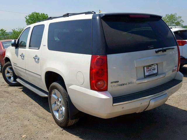 1GKFK36309R222803 - 2009 GMC YUKON XL K WHITE photo 3