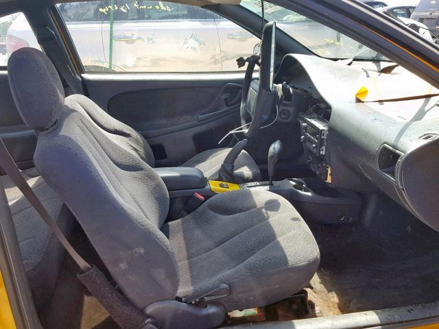 1G1JH12F127476328 - 2002 CHEVROLET CAVALIER L YELLOW photo 5