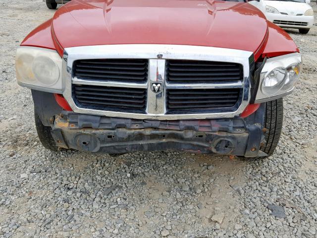 1D7HE58N75S224286 - 2005 DODGE DAKOTA QUA RED photo 9