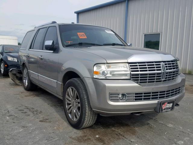 5LMFU27549LJ00814 - 2009 LINCOLN NAVIGATOR ვერცხლისფერი ფოტო 1