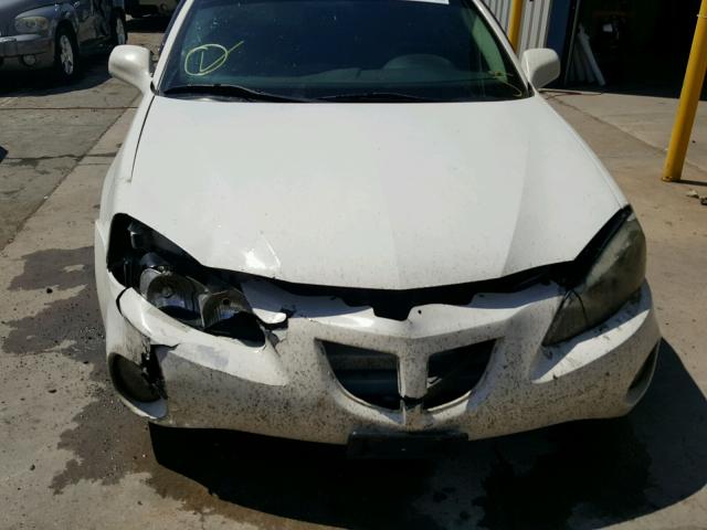 2G2WP552181114249 - 2008 PONTIAC GRAND PRIX WHITE photo 9