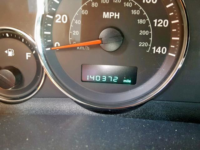 1J8HG48K67C546203 - 2007 JEEP COMMANDER SILVER photo 8