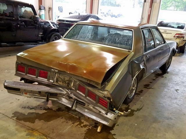 1G1AN69H8DX106736 - 1983 CHEVROLET CAPRICE CL GRAY photo 4