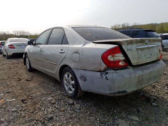 4T1BE32K44U869110 - 2004 TOYOTA CAMRY LE  photo 3