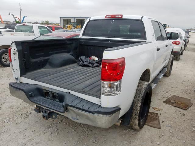 5TFDW5F19CX268778 - 2012 TOYOTA TUNDRA CREWMAX SR5  photo 4