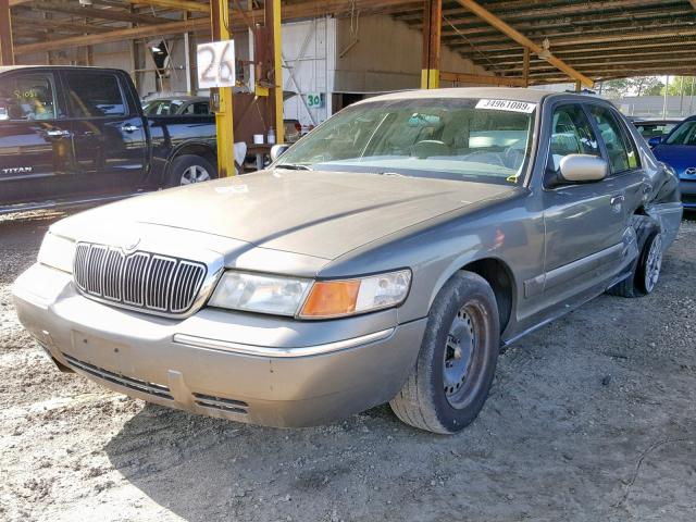 2MEFM74W9YX674567 - 2000 MERCURY GRAND MARQ GRAY photo 2