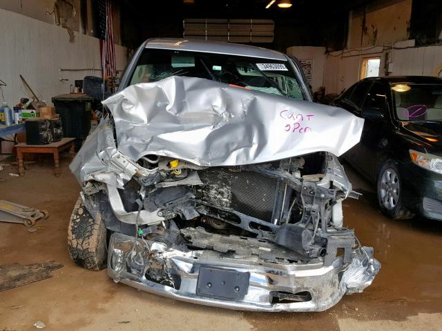 1C6RR7LT8DS575279 - 2013 RAM 1500 SLT SILVER photo 9