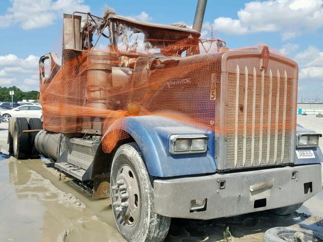 1XKWD49X59J255549 - 2009 KENWORTH CONSTRUCTI BLUE photo 1