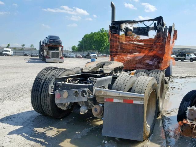 1XKWD49X59J255549 - 2009 KENWORTH CONSTRUCTI BLUE photo 4