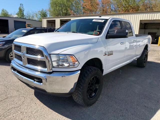 3C63R3HLXDG579655 - 2013 RAM 3500 SLT WHITE photo 2