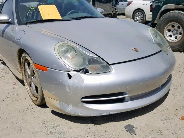 WP0CA29971S650540 - 2001 PORSCHE 911 SILVER photo 9