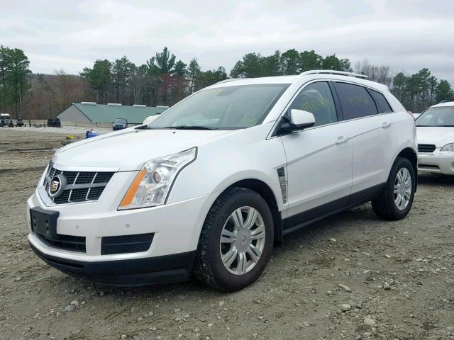 3GYFNDE32CS589890 - 2012 CADILLAC SRX LUXURY WHITE photo 2