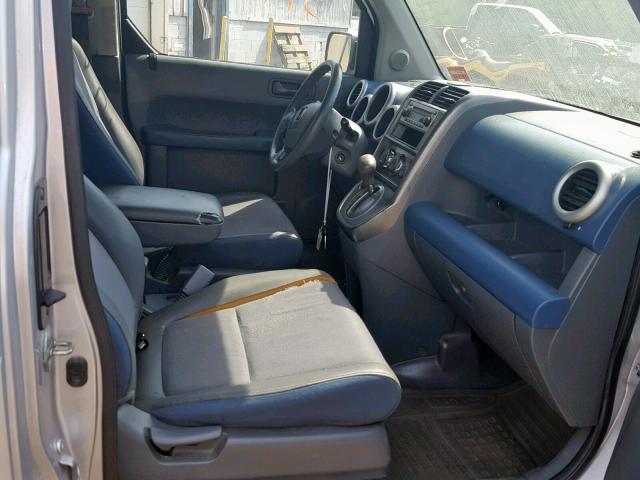 5J6YH28213L035365 - 2003 HONDA ELEMENT DX SILVER photo 5