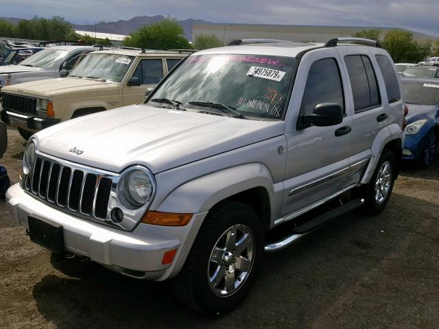 1J8GL58K07W504864 - 2007 JEEP LIBERTY LI SILVER photo 2