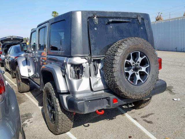 1C4HJXFN1JW199473 - 2018 JEEP WRANGLER U SILVER photo 3