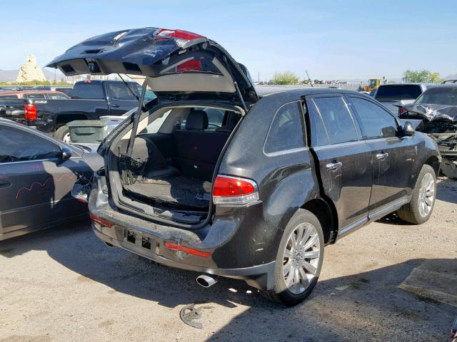 2LMDJ8JK1EBL13495 - 2014 LINCOLN MKX BLACK photo 4