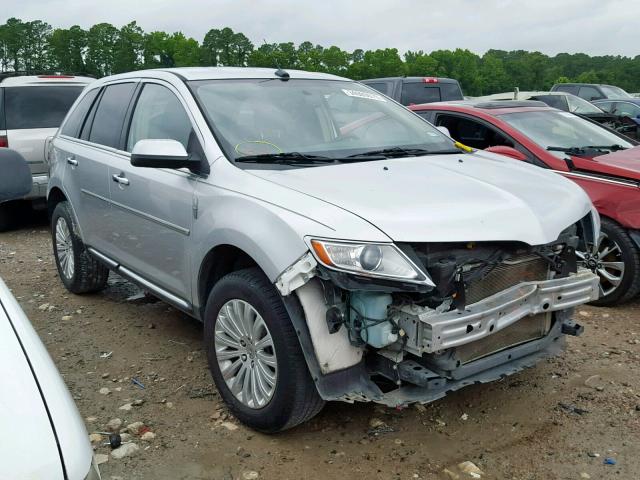 2LMDJ6JK5DBL28309 - 2013 LINCOLN MKX SILVER photo 1