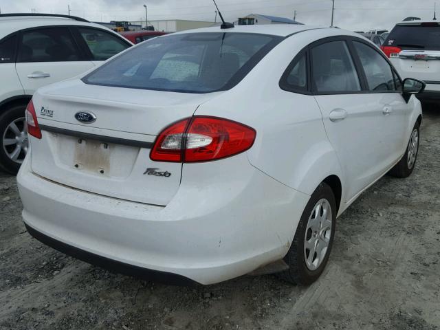 3FADP4AJXDM108873 - 2013 FORD FIESTA S WHITE photo 4