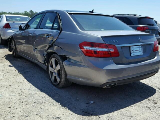 WDDHF5GB7AA021631 - 2010 MERCEDES-BENZ E 350 GRAY photo 3