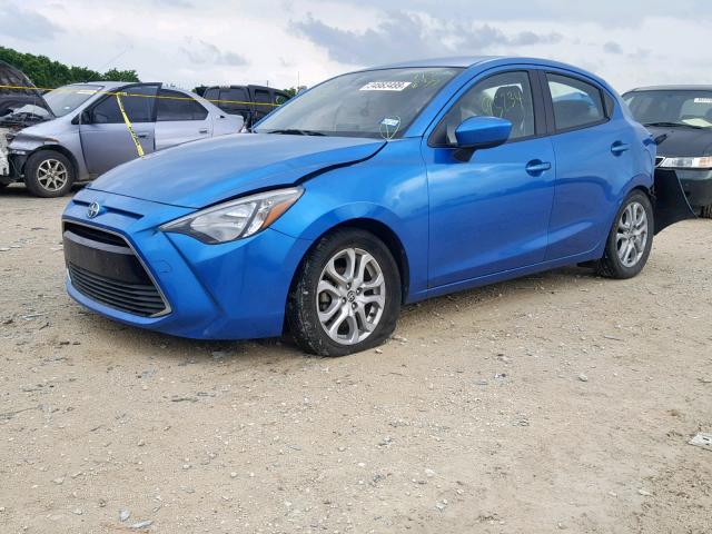 3MYDLBZV5GY113835 - 2016 TOYOTA SCION IA BLUE photo 2