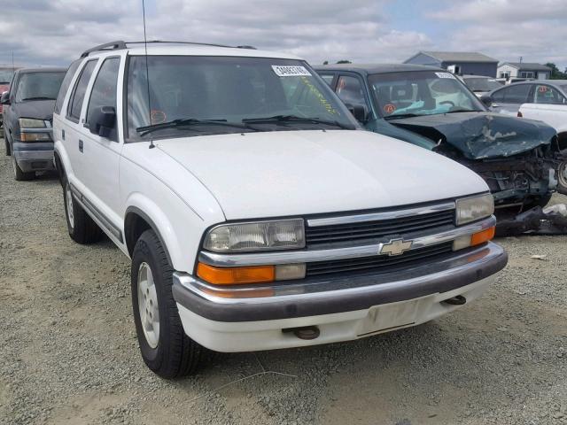 1GNDT13W7X2181599 - 1999 CHEVROLET BLAZER WHITE photo 1