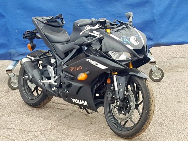 MH3RH17Y1KK002026 - 2019 YAMAHA YZFR3 BLACK photo 1