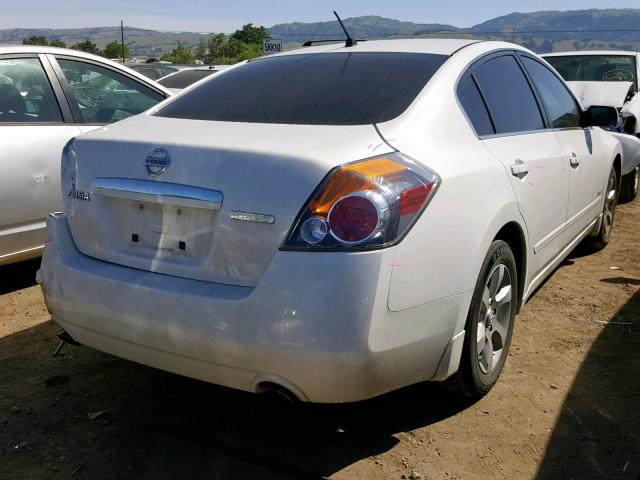 1N4CL21E87C238350 - 2007 NISSAN ALTIMA HYB WHITE photo 4