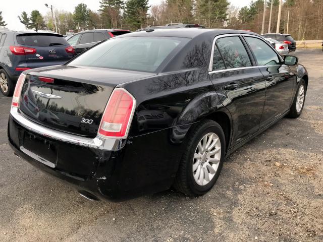 2C3CCAAG3DH569016 - 2013 CHRYSLER 300 BLACK photo 4