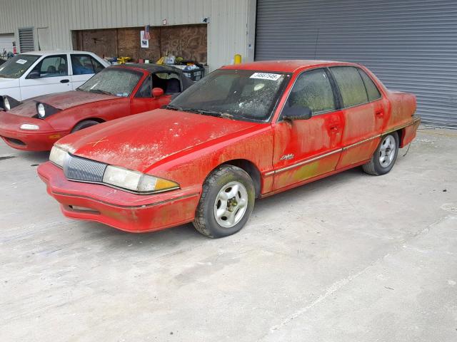 1G4NV55M6SC426899 - 1995 BUICK SKYLARK GR RED photo 2