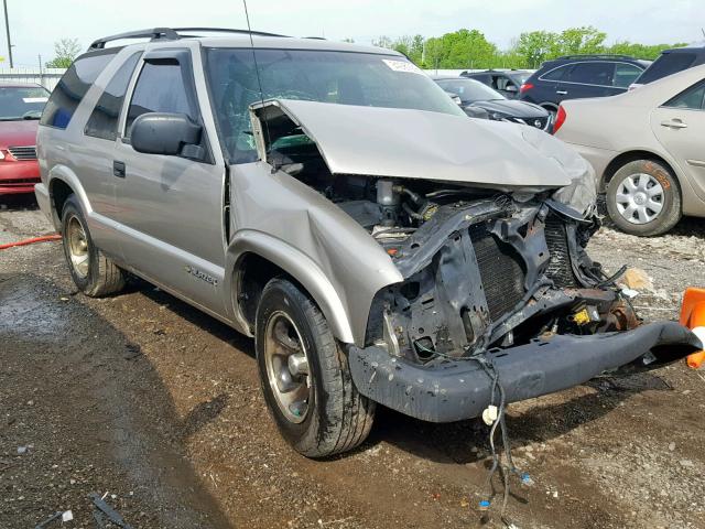 1GNCS18W32K188629 - 2002 CHEVROLET BLAZER BLUE photo 1