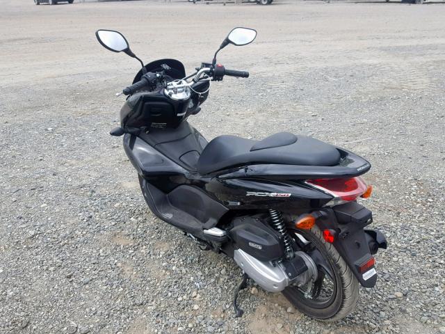 MLHKF1214D5003573 - 2013 HONDA PCX 150 BLACK photo 3