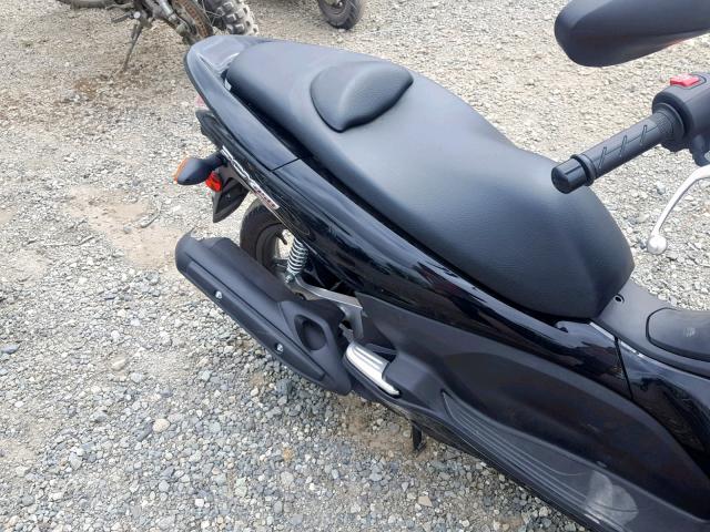 MLHKF1214D5003573 - 2013 HONDA PCX 150 BLACK photo 6