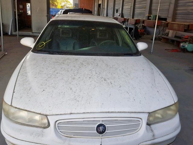 2G4WB52K341356450 - 2004 BUICK REGAL LS WHITE photo 9