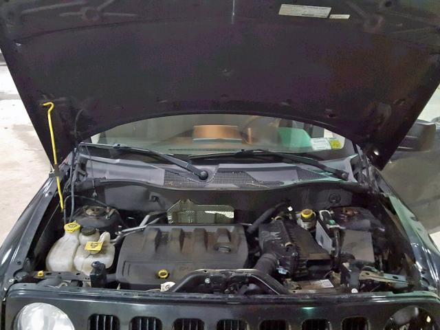 1J8FF28W28D677755 - 2008 JEEP PATRIOT SP BLACK photo 7