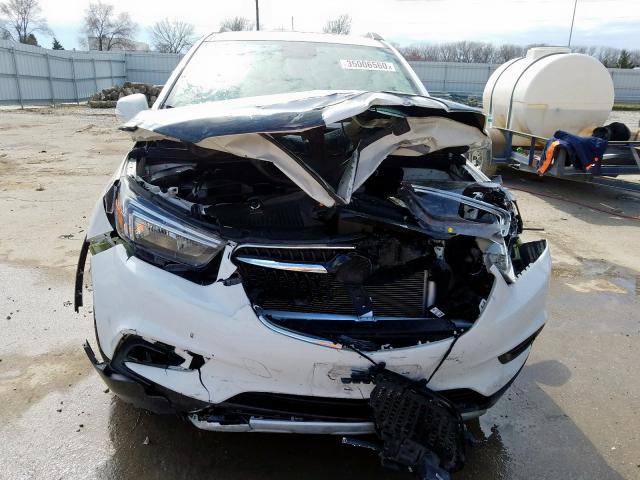 KL4CJBSB8HB001041 - 2017 BUICK ENCORE PREFERRED II  photo 9