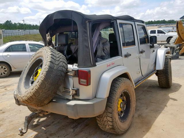 1J4GA59167L133269 - 2007 JEEP WRANGLER S GRAY photo 4