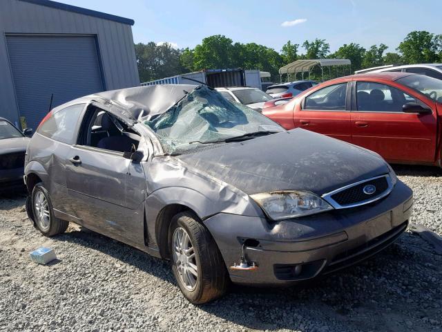 1FAFP31N66W149168 - 2006 FORD FOCUS ZX3 SILVER photo 1