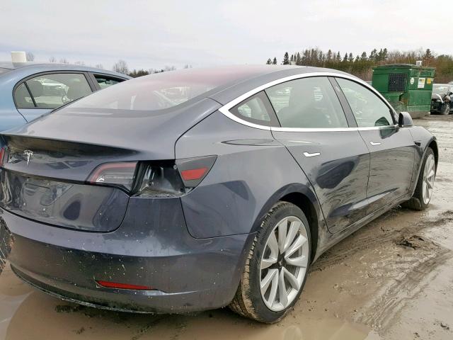 5YJ3E1EA5JF029809 - 2018 TESLA MODEL 3 GRAY photo 4