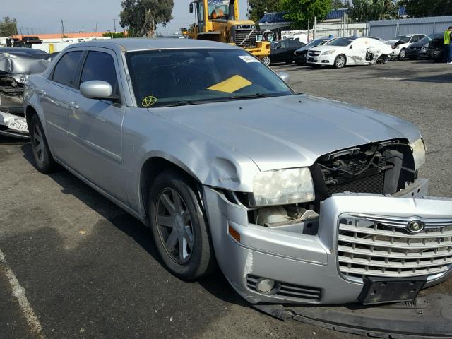 2C3JA53G55H160101 - 2005 CHRYSLER 300 TOURIN SILVER photo 1