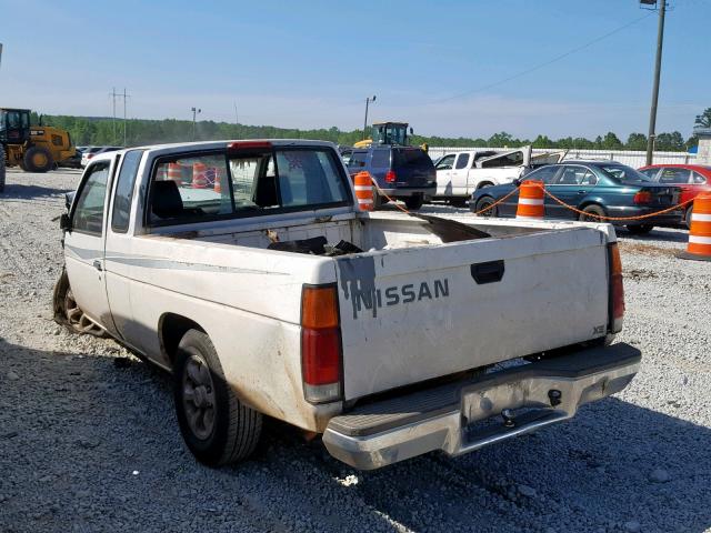 1N6SD16SXTC338890 - 1996 NISSAN TRUCK KING WHITE photo 3