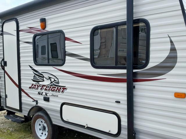 1UJBJ0AG4F17C0210 - 2015 JAYCO JAYFLIGHT  WHITE photo 8